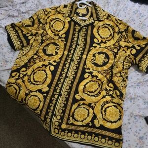 Men's Black and Gold Patterned Shirt